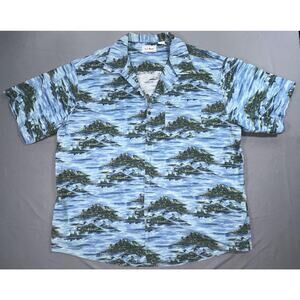 L.L. Bean Shirt Mens XL Blue Hawaiian Print Short Sleeve Camp Button Front